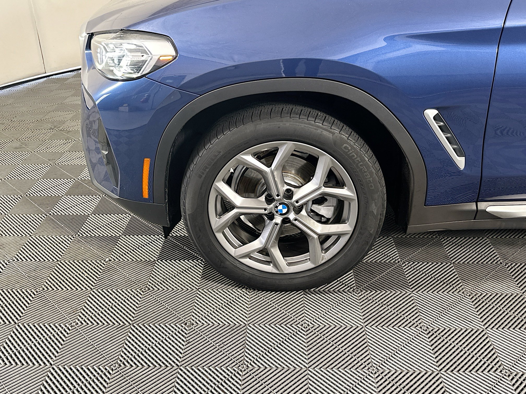 Used 2022 BMW X3 xDrive30i w/ Premium Package 2 AWD/4WD image 11