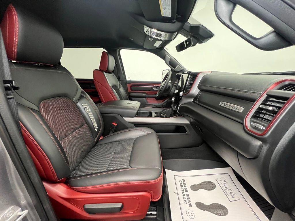 Used 2025 RAM 1500 Rebel image 9