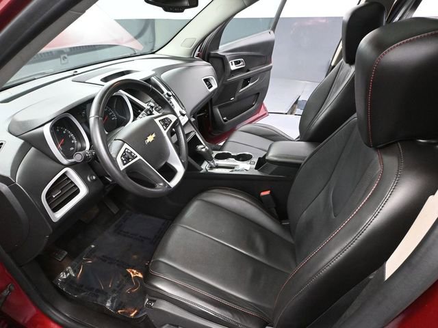 Used 2016 Chevrolet Equinox LTZ w/ Enhanced Convenience Package image 24
