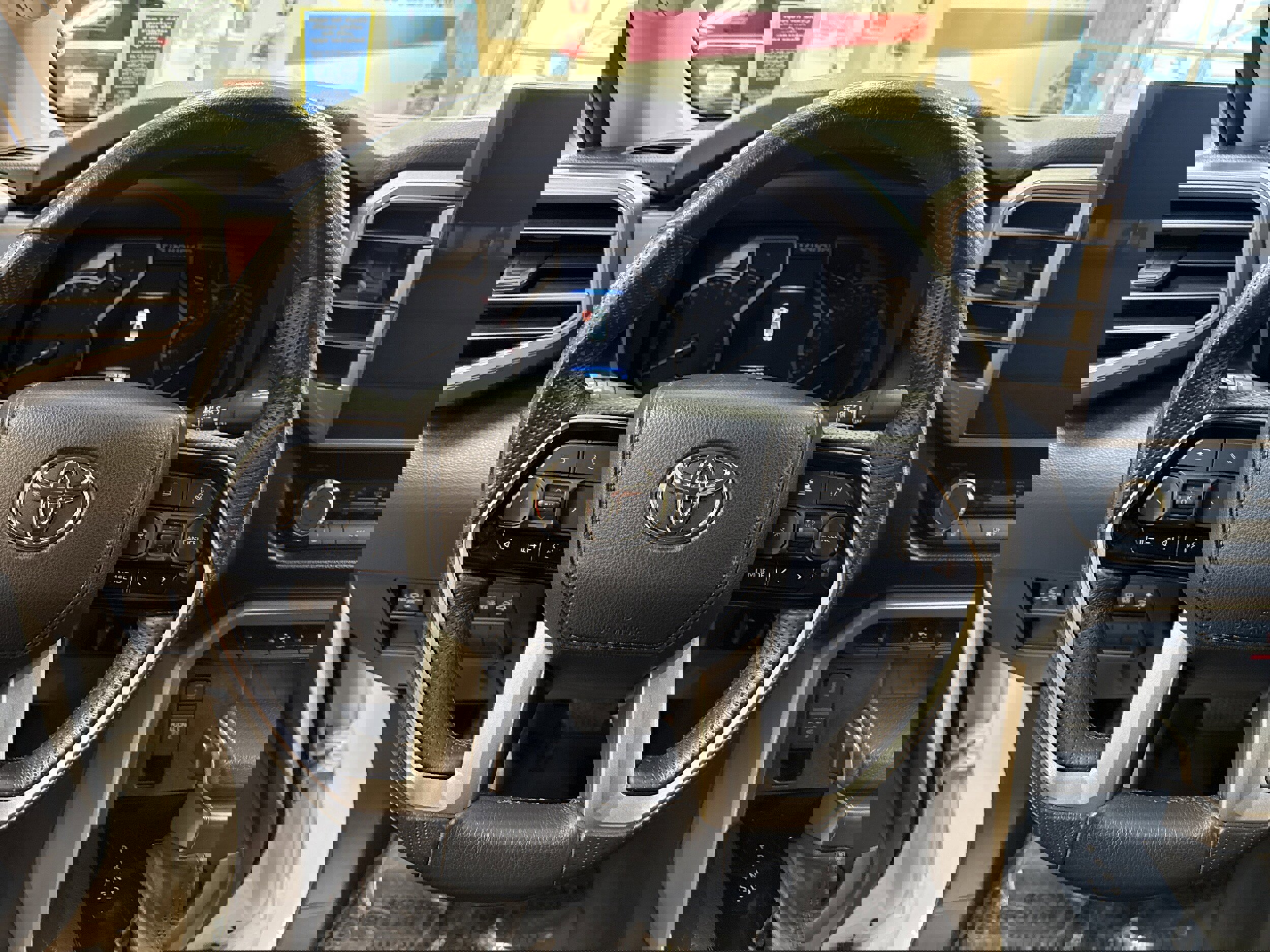 Used 2022 Toyota Tundra SR5 w/ SR5 Premium Package image 29