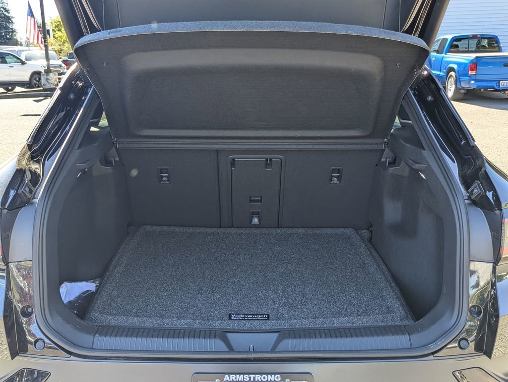 Certified 2023 Volkswagen ID.4 Pro S image 28