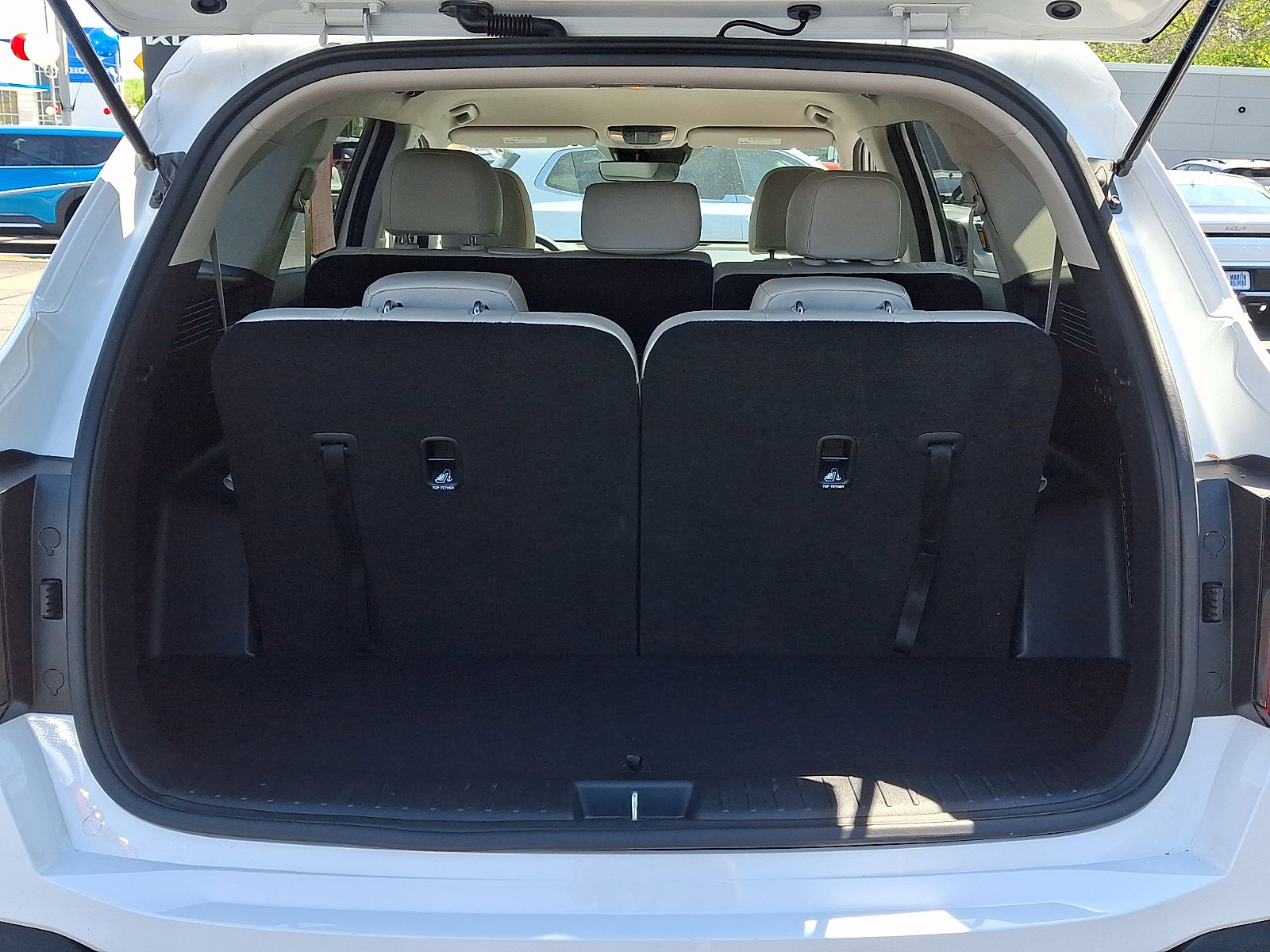 Certified 2025 Kia Sorento S AWD/4WD image 21