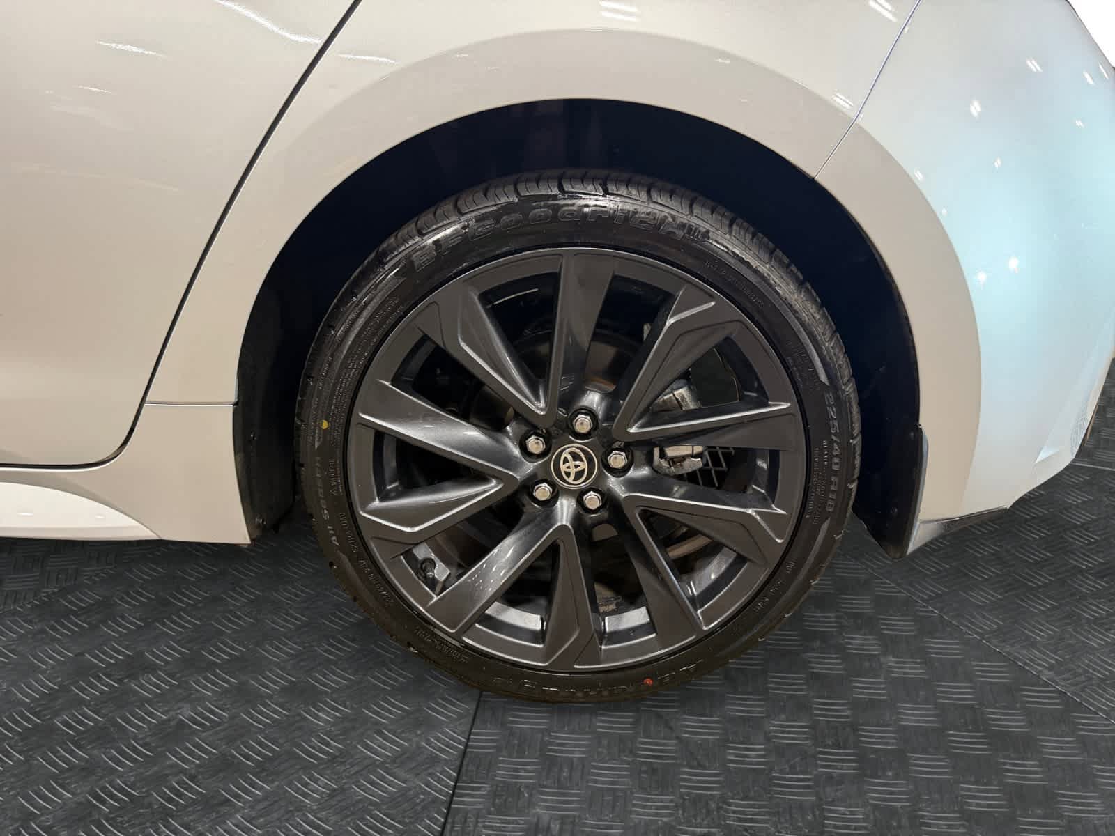Used 2024 Toyota Corolla XSE FWD image 15