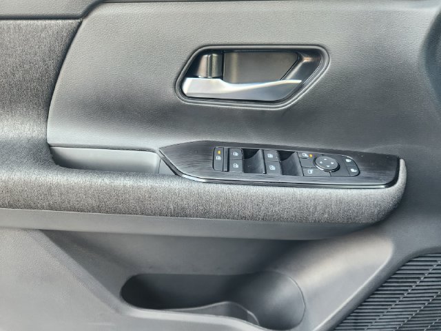 New 2027 Nissan Kicks SV FWD image 20