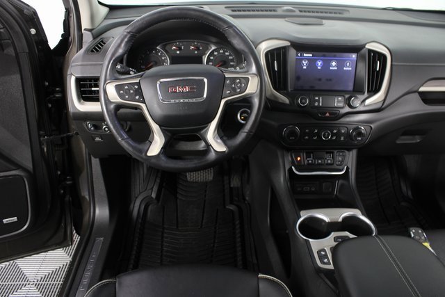 Used 2020 GMC Terrain Denali w/ Denali Premium Package image 13