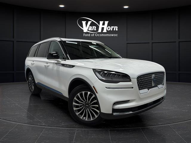 Used 2024 Lincoln Aviator AWD w/ Premium Package image 43