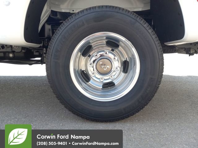 New 2026 Ford F350 4x4 Crew Cab DRW Super Duty image 25