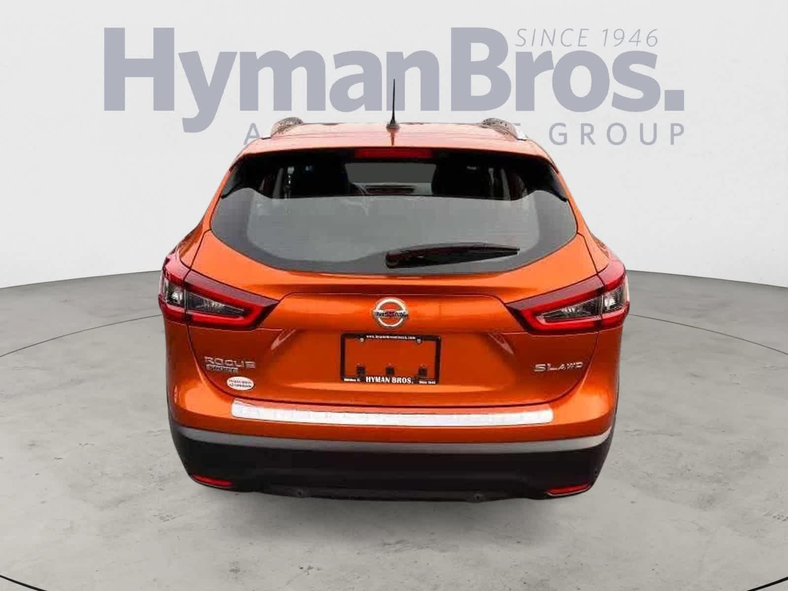 Certified 2022 Nissan Rogue Sport SL w/ Premium Package AWD/4WD image 4