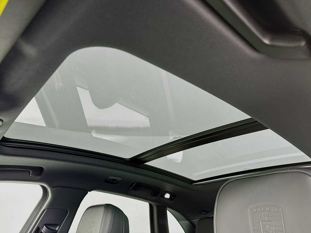New 2026 Porsche Macan S AWD/4WD image 24
