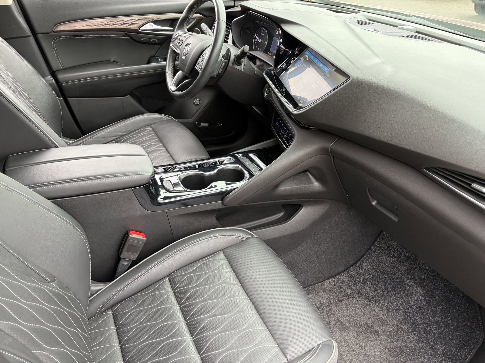 Certified 2021 Buick Envision Avenir w/ Technology Package II FWD image 14