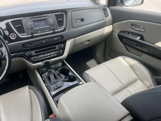 Used 2016 Kia Sedona EX FWD image 15