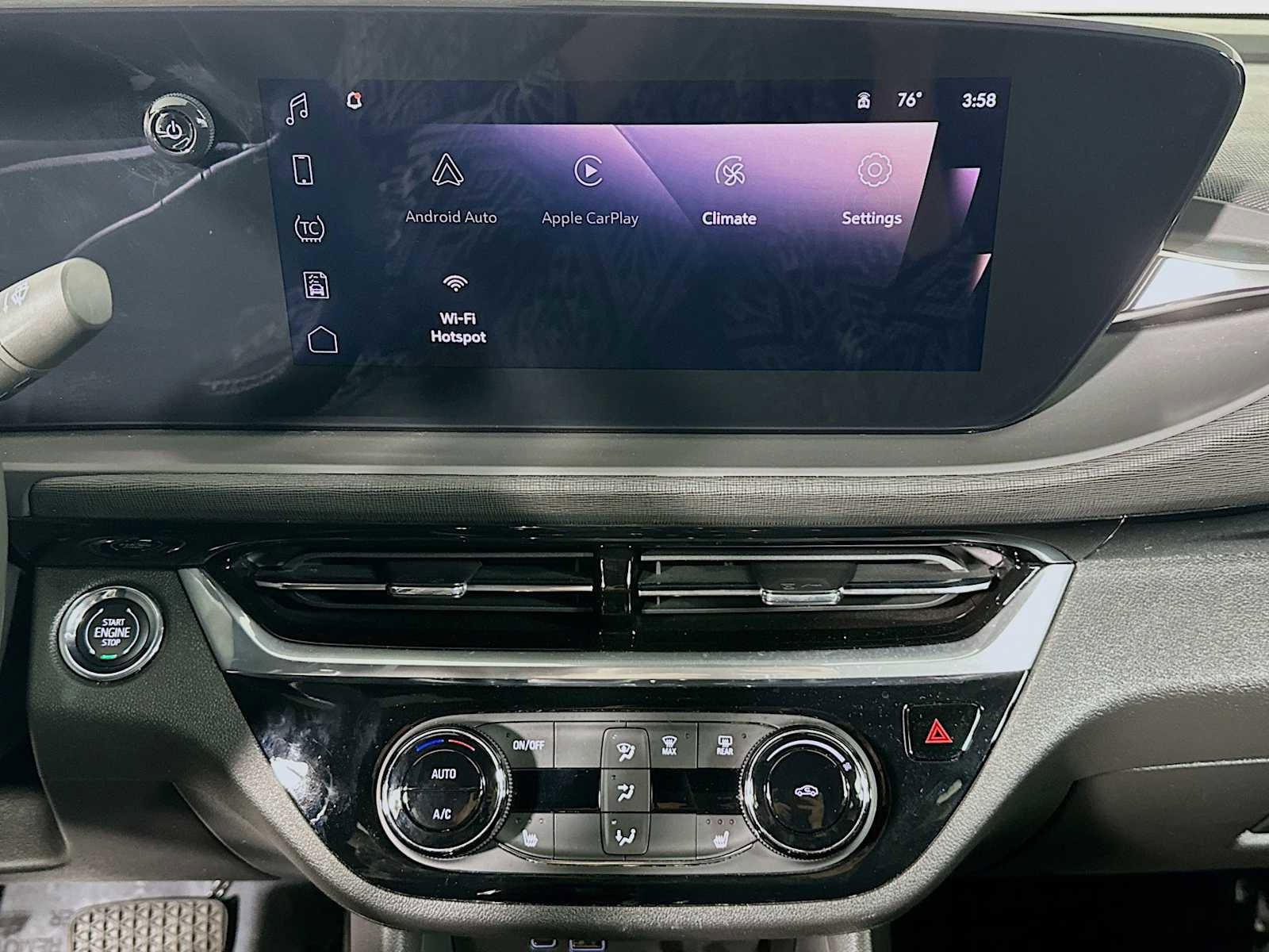 Used 2024 Buick Envista Sport Touring w/ Convenience I Package image 13