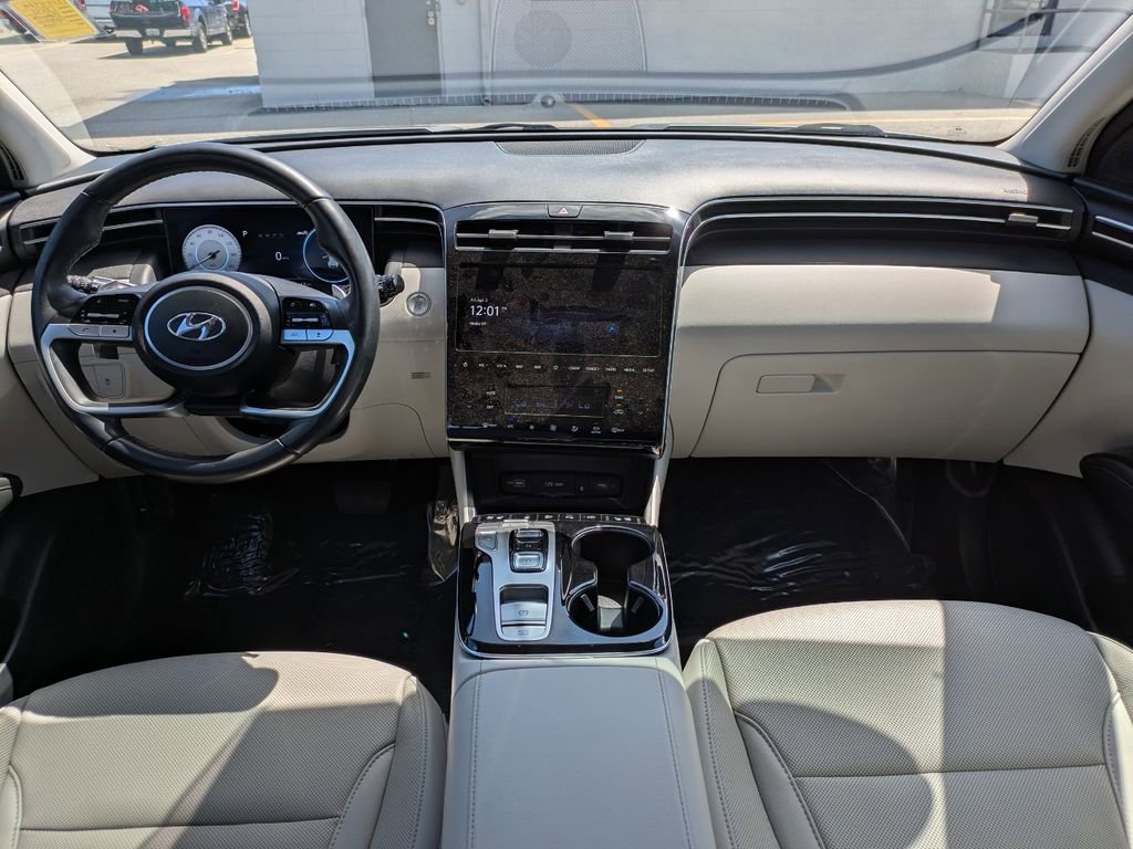 Used 2023 Hyundai Tucson Limited image 15
