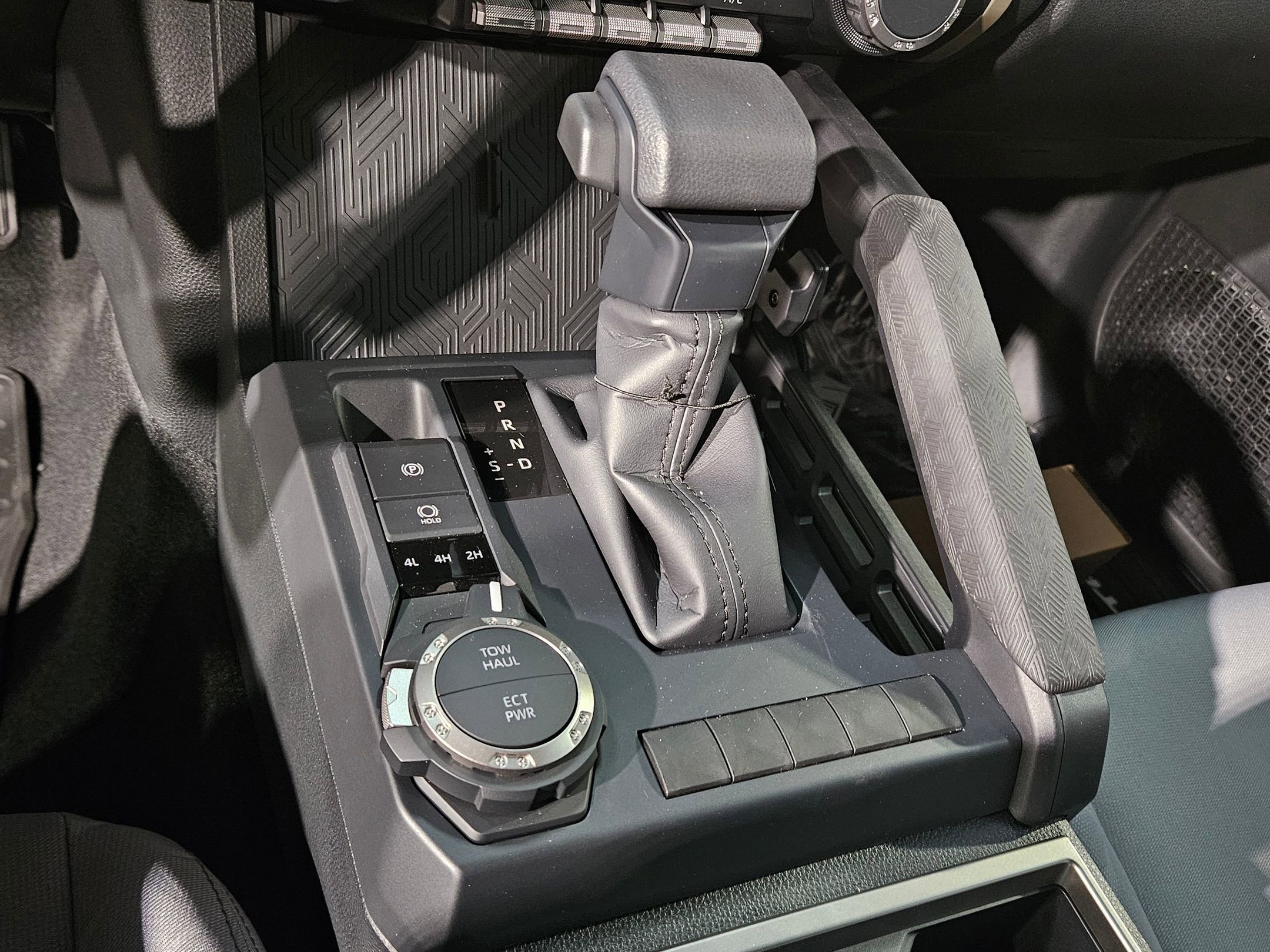 New 2026 Toyota Tacoma SR5 image 18