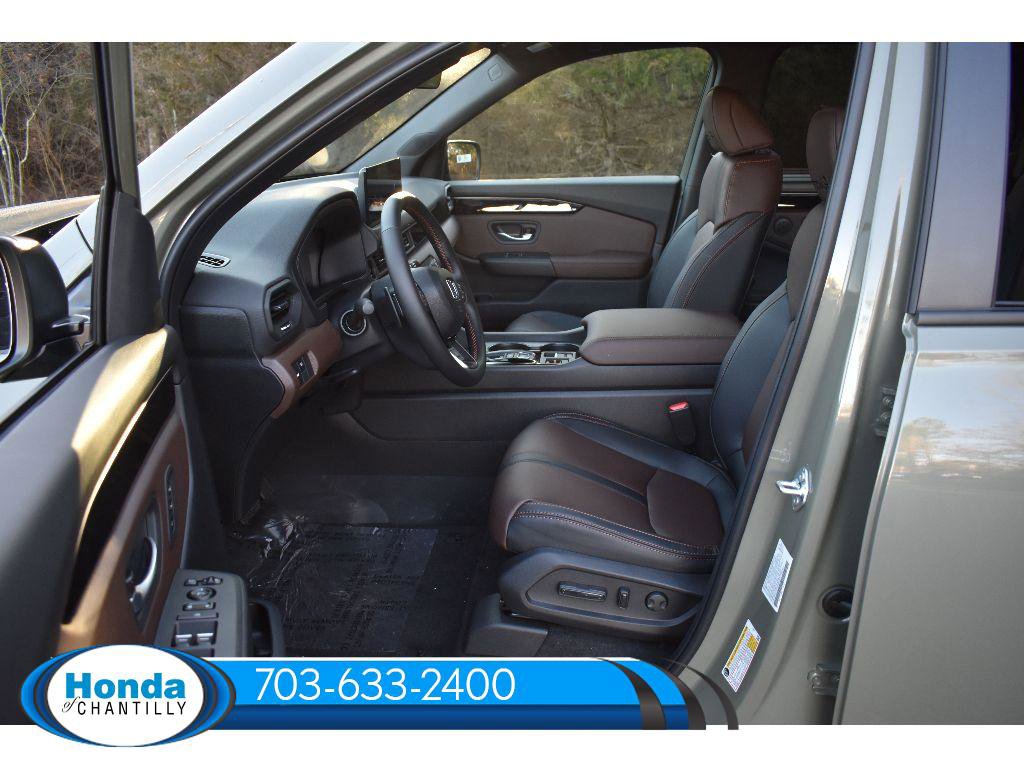 New 2026 Honda Pilot TrailSport image 28