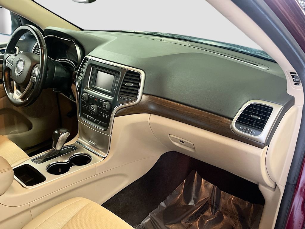 Used 2016 Jeep Grand Cherokee Laredo image 26