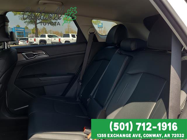 Used 2025 Kia Sportage EX image 13