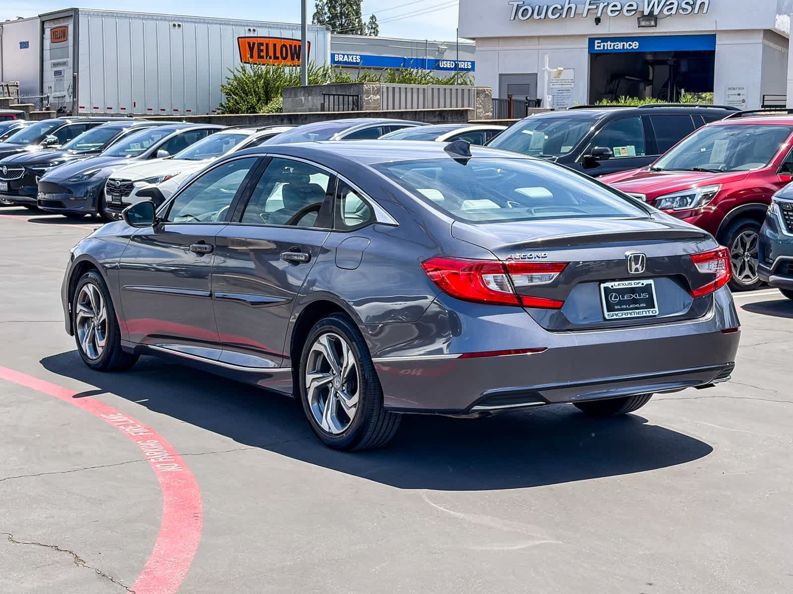 Used 2020 Honda Accord EX image 2