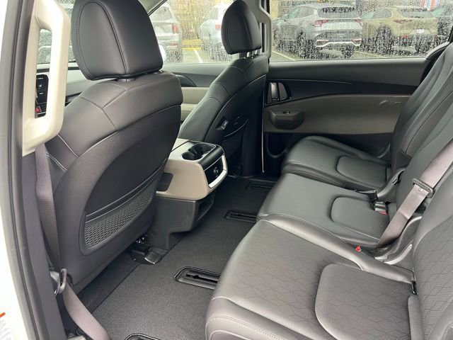New 2026 Kia Carnival LXS image 16