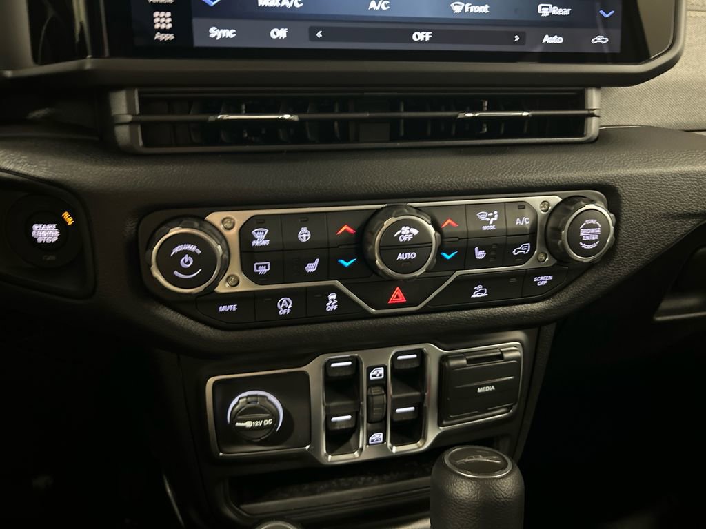 New 2026 Jeep Gladiator Sport image 23