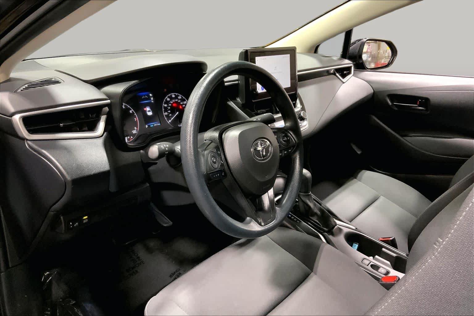 Certified 2024 Toyota Corolla LE FWD image 18