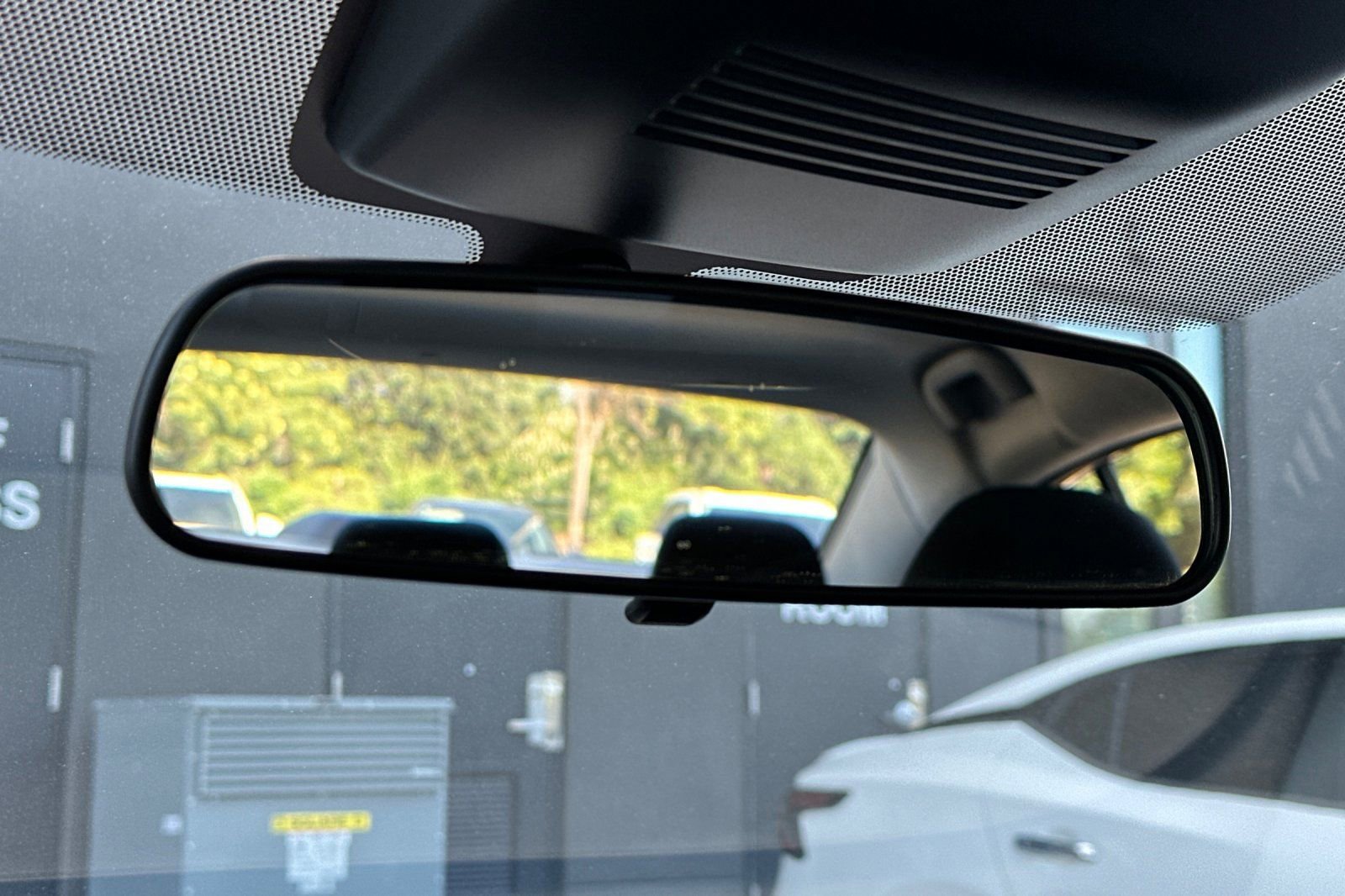 Certified 2025 Nissan Sentra S FWD image 25