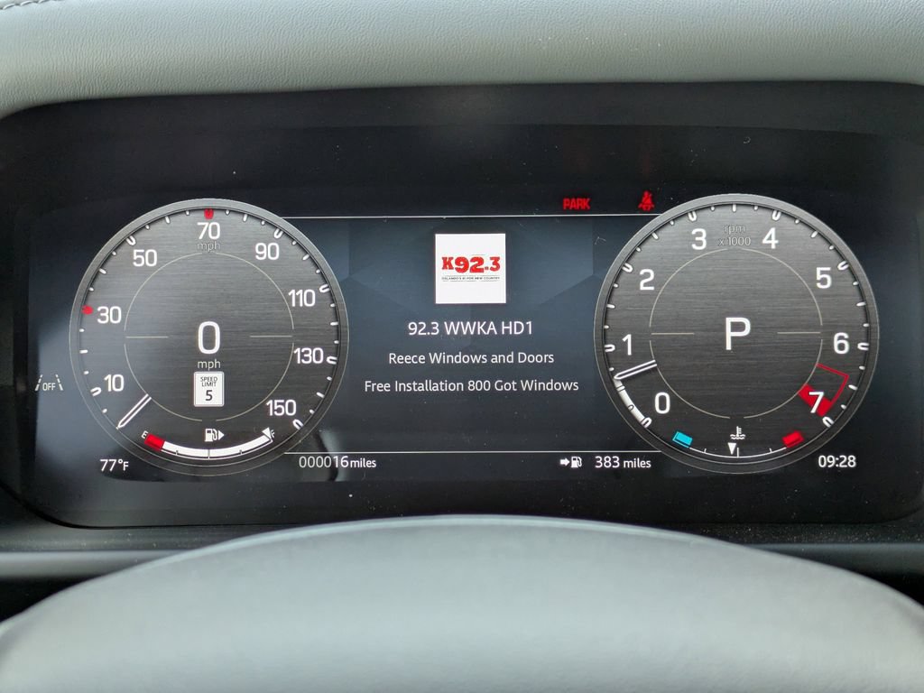 New 2026 Land Rover Defender 110 X-Dynamic SE AWD/4WD image 30