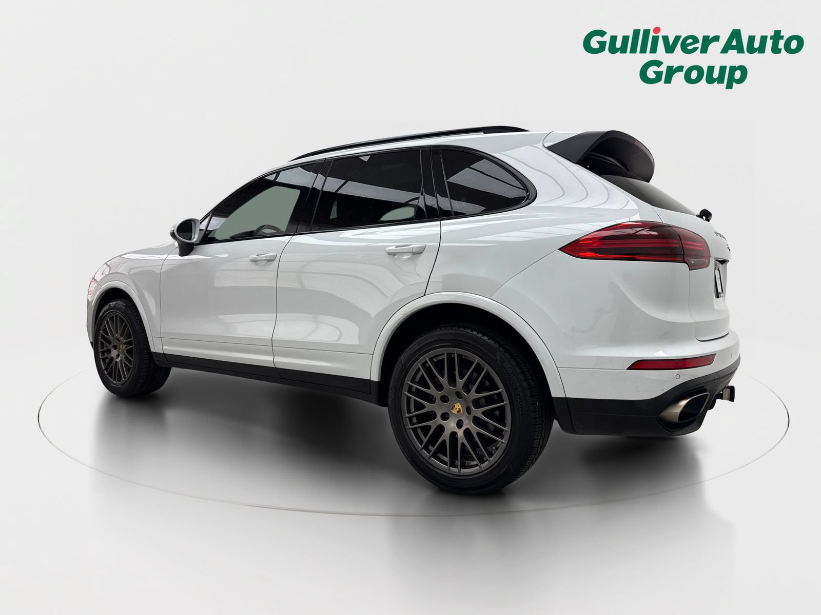 Used 2018 Porsche Cayenne Platinum Edition AWD/4WD image 4