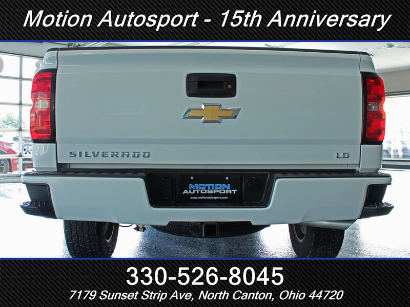 Used 2019 Chevrolet Silverado 1500 LT w/ All Star Edition AWD/4WD image 6
