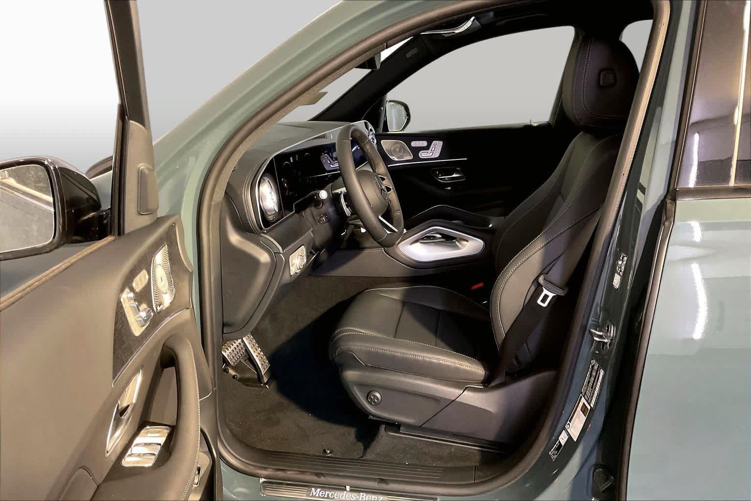 New 2027 Mercedes-Benz GLS 450 4MATIC image 13