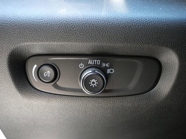 Used 2023 Chevrolet Traverse LT w/ LT Premium Package image 15