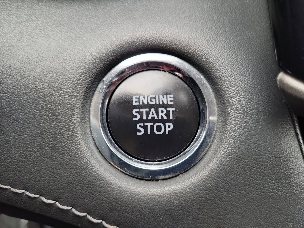 Used 2023 Toyota Highlander LE image 29