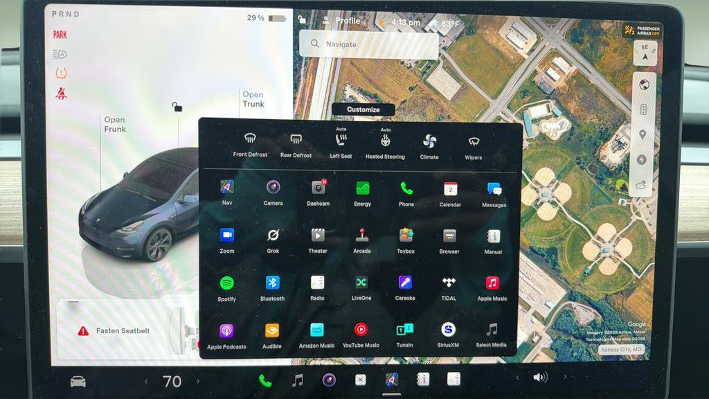 Used 2025 Tesla Model Y Long Range image 27