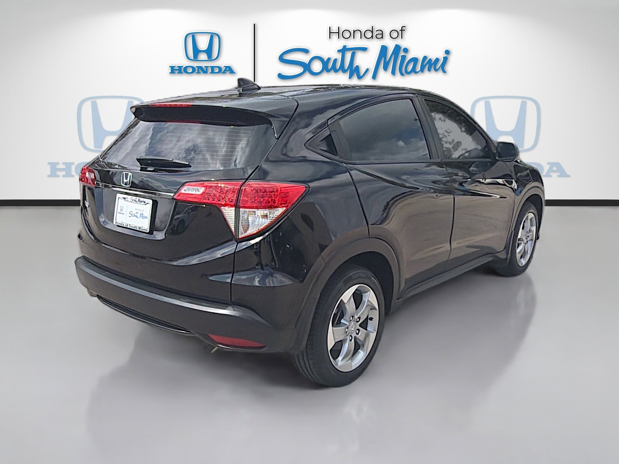 Certified 2022 Honda HR-V LX image 7