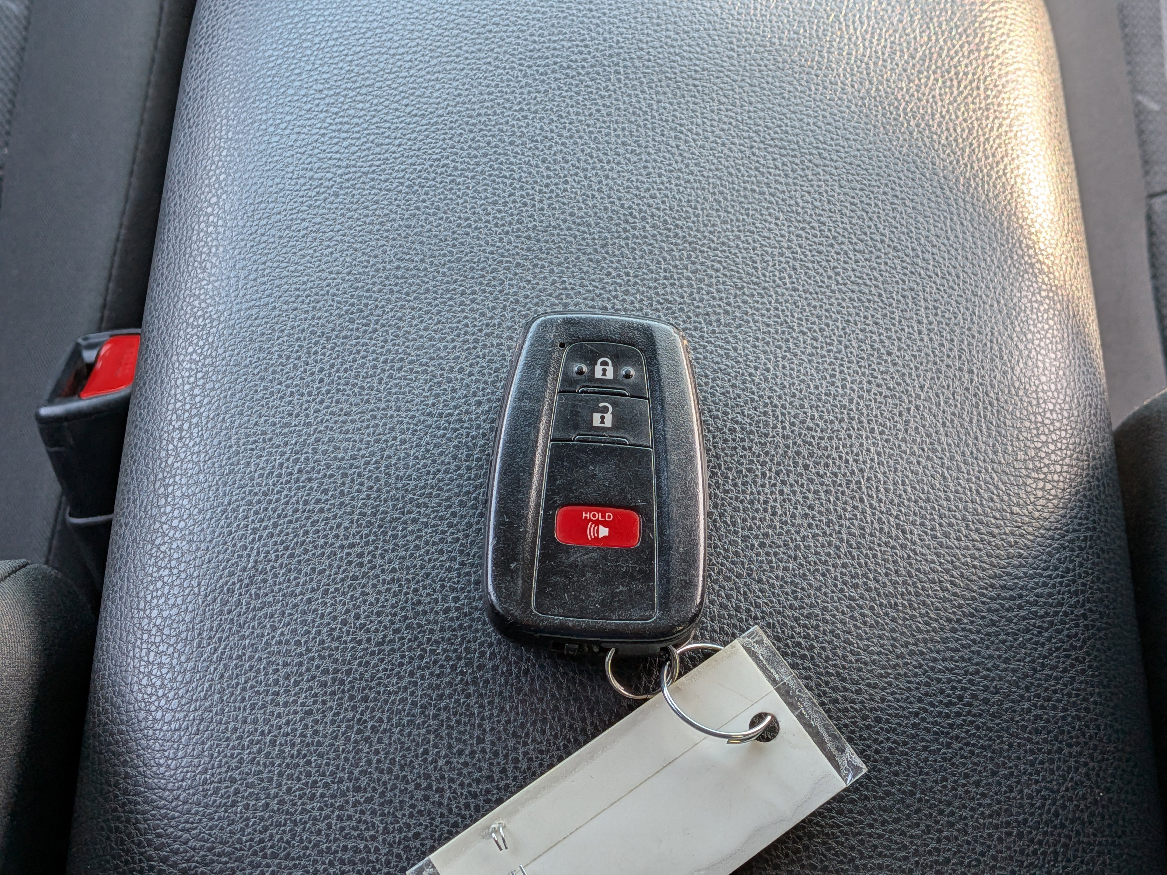 Certified 2022 Toyota RAV4 XLE AWD/4WD image 33
