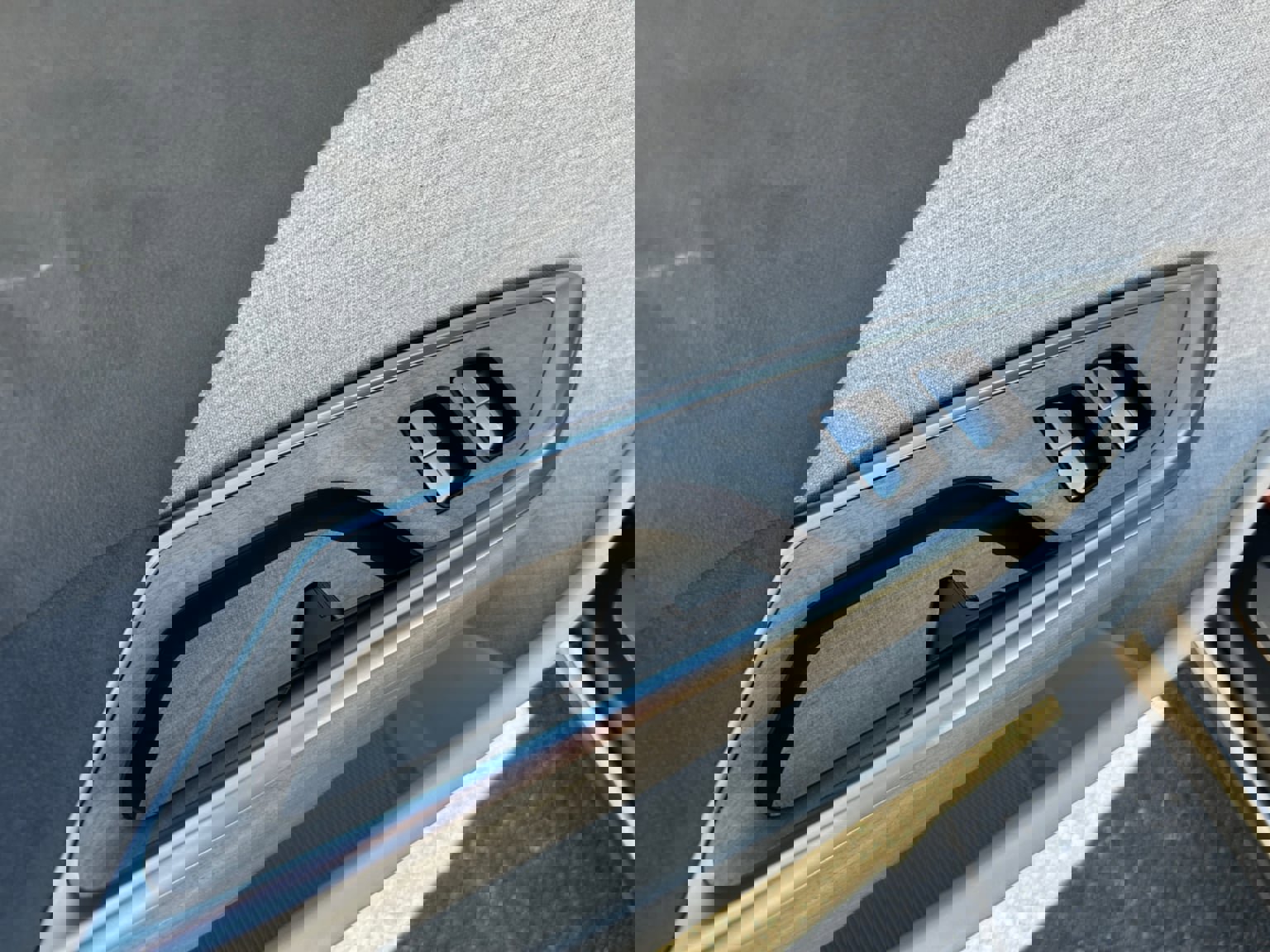 Used 2022 Lucid Air Dream Edition image 11