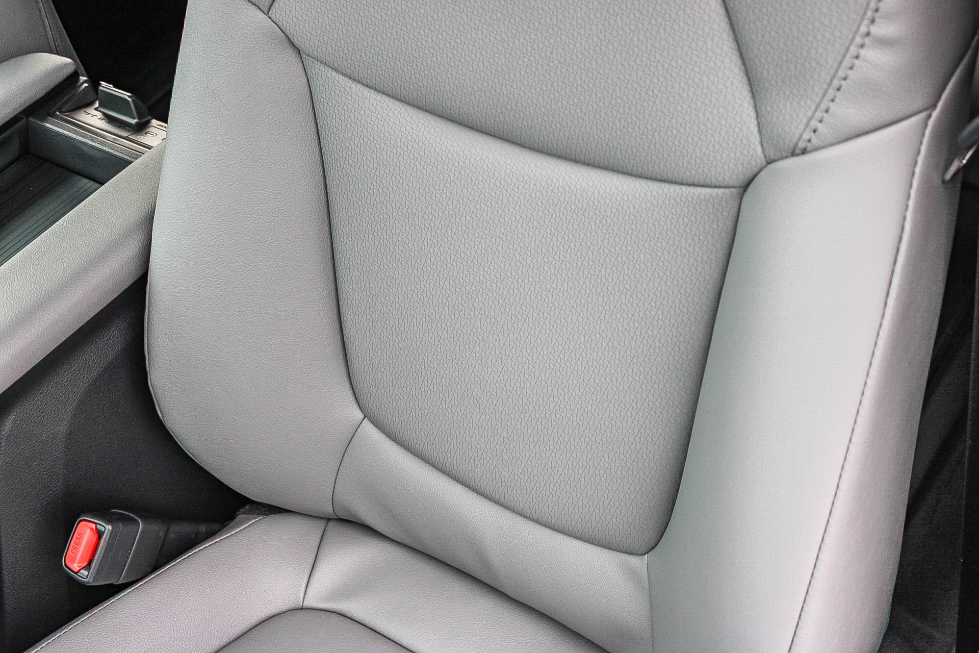 New 2026 Toyota Sienna XLE FWD image 25