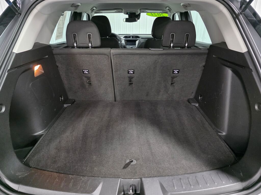 Used 2021 Chevrolet TrailBlazer LS AWD/4WD image 11