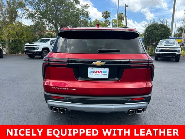 Used 2025 Chevrolet Traverse LT AWD/4WD image 5