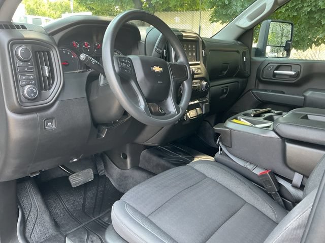 Used 2024 Chevrolet Silverado 2500 Custom w/ Custom Value Package AWD/4WD image 17