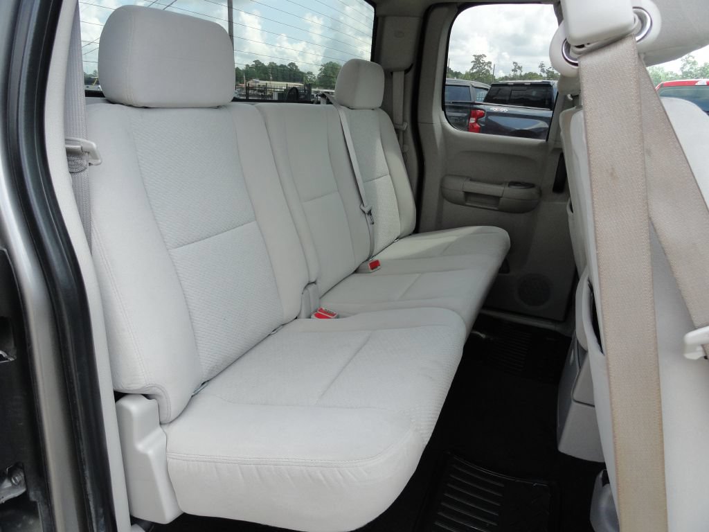 Used 2007 Chevrolet Silverado 1500 LT w/ 1LT Convenience Package RWD image 9