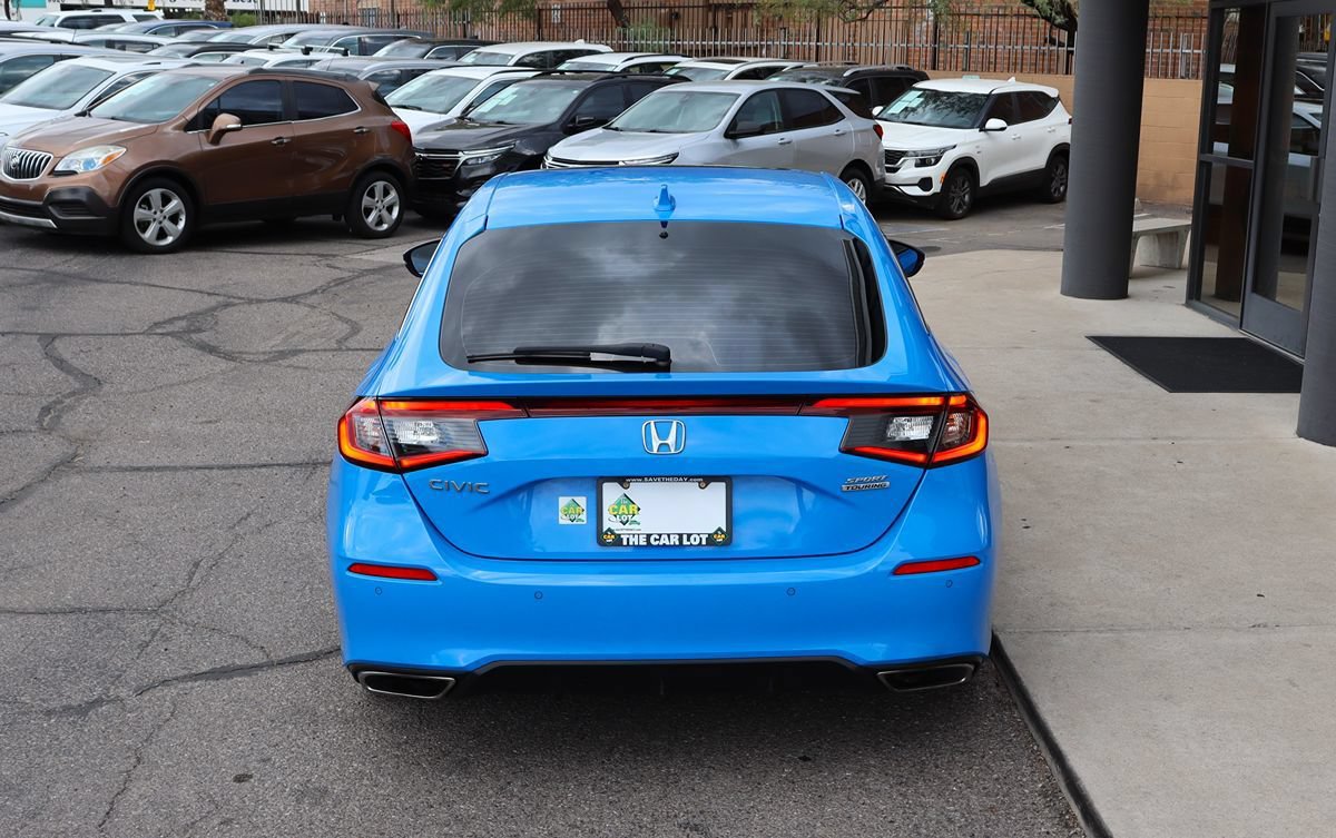 Used 2022 Honda Civic Sport Touring image 10
