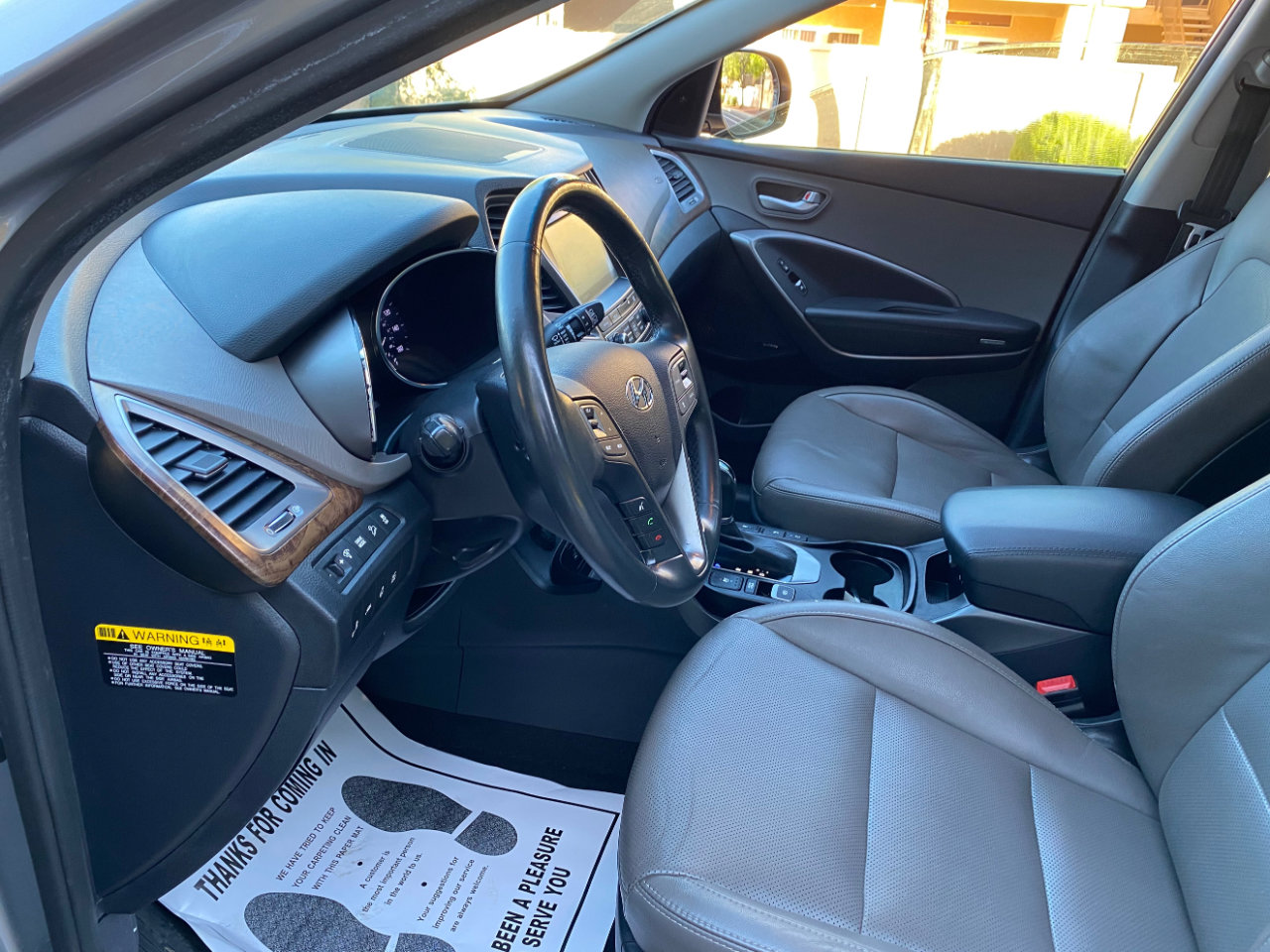 Used 2017 Hyundai Santa Fe SE Ultimate 3.3L Auto w/ SE Ultimate Tech Package 03 image 27