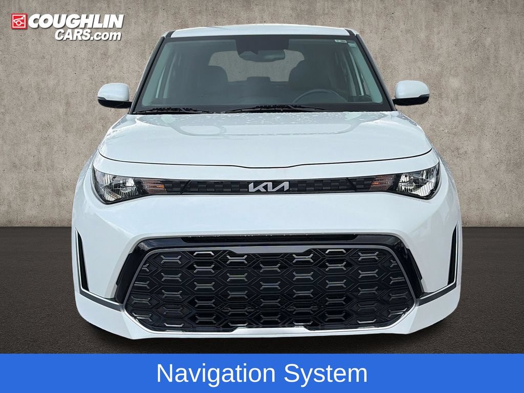 Used 2024 Kia Soul GT-Line FWD image 3