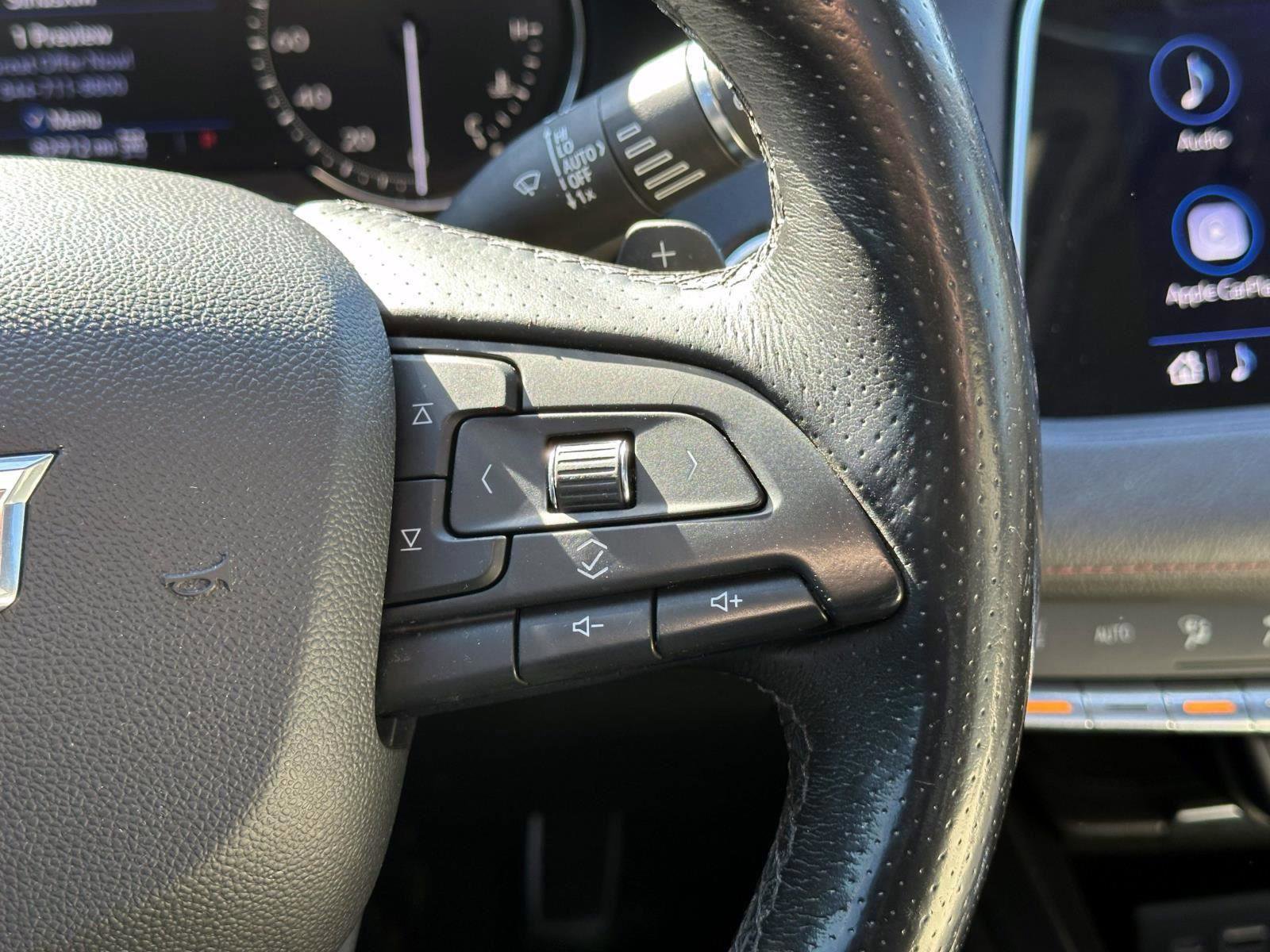 Used 2019 Cadillac XT4 Sport w/ Cold Weather Package image 23