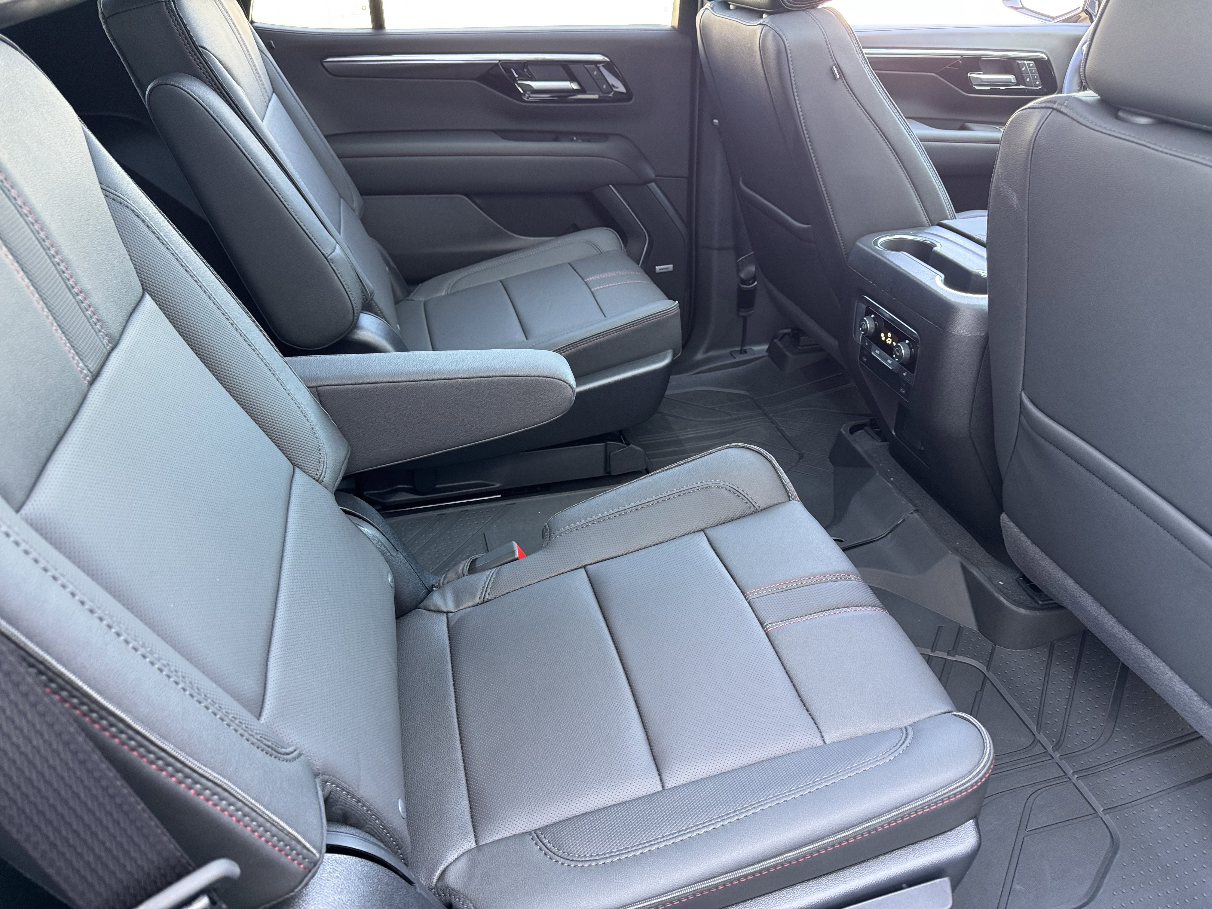 New 2026 Chevrolet Tahoe RST w/ Comfort Package AWD/4WD image 22