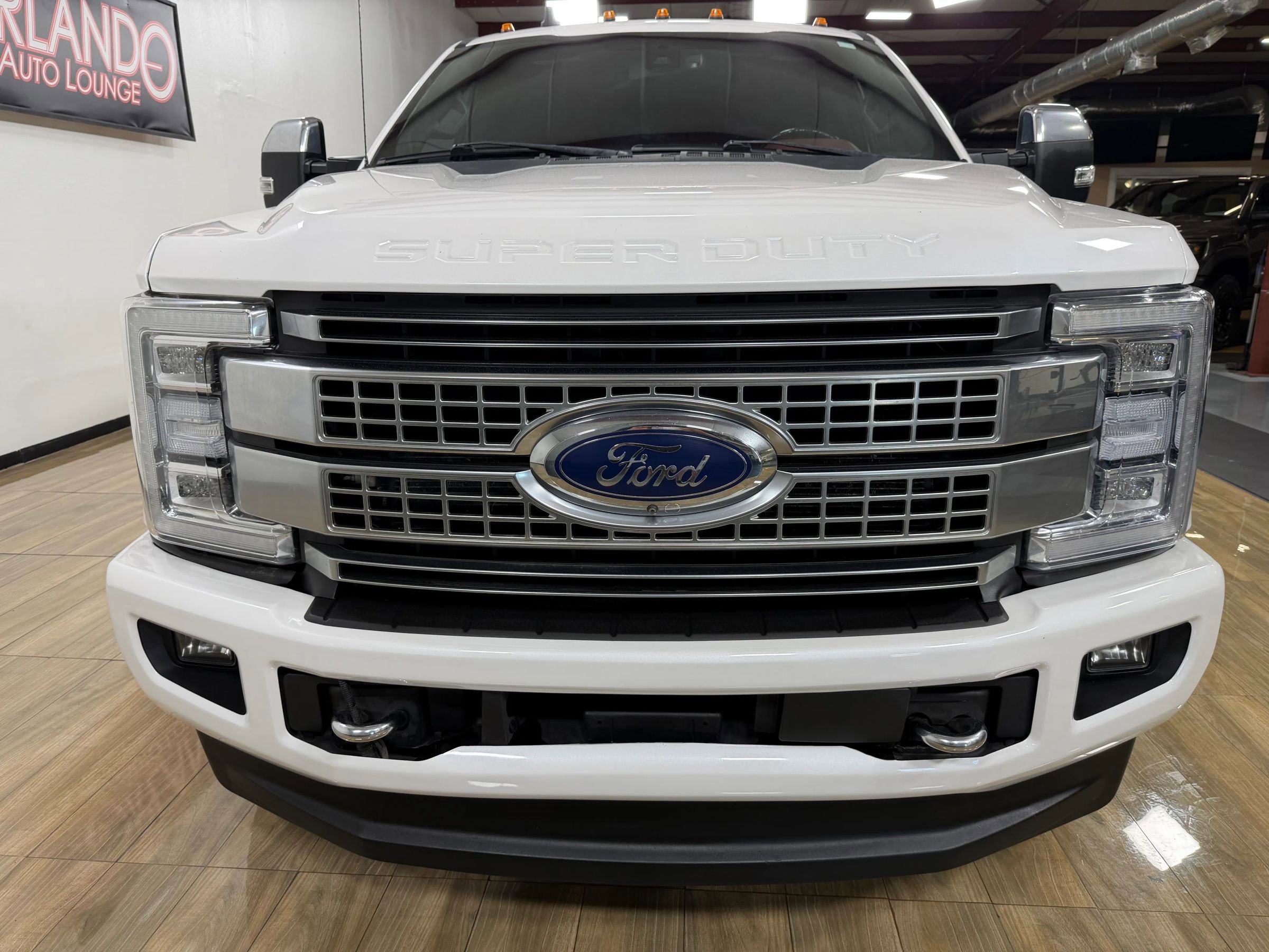 Used 2019 Ford F350 Platinum w/ Platinum Ultimate Package AWD/4WD image 2