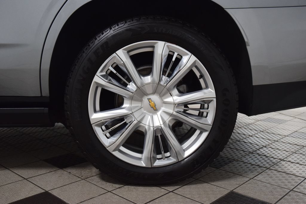 Used 2023 Chevrolet Tahoe High Country AWD/4WD image 26