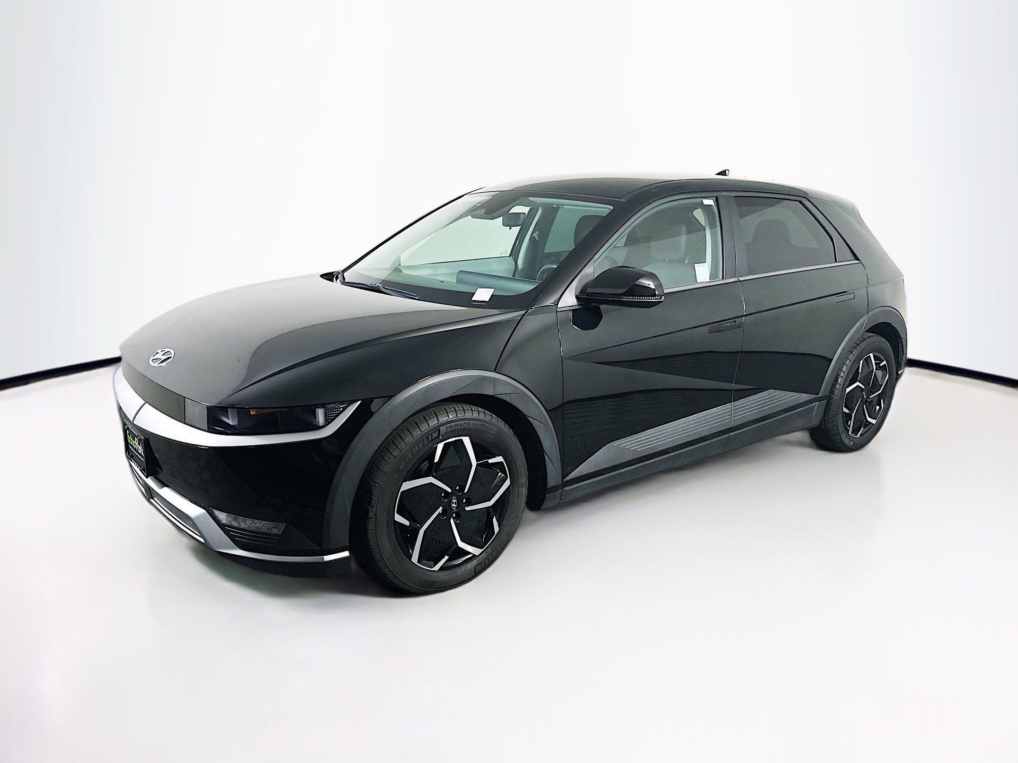 Used 2024 Hyundai Ioniq 5 SE image 3