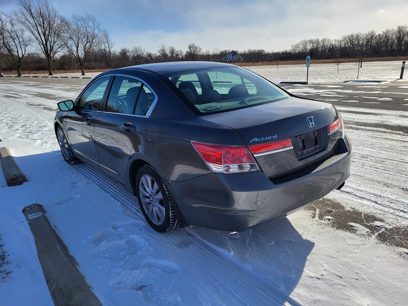 Used 2011 Honda Accord EX image 9